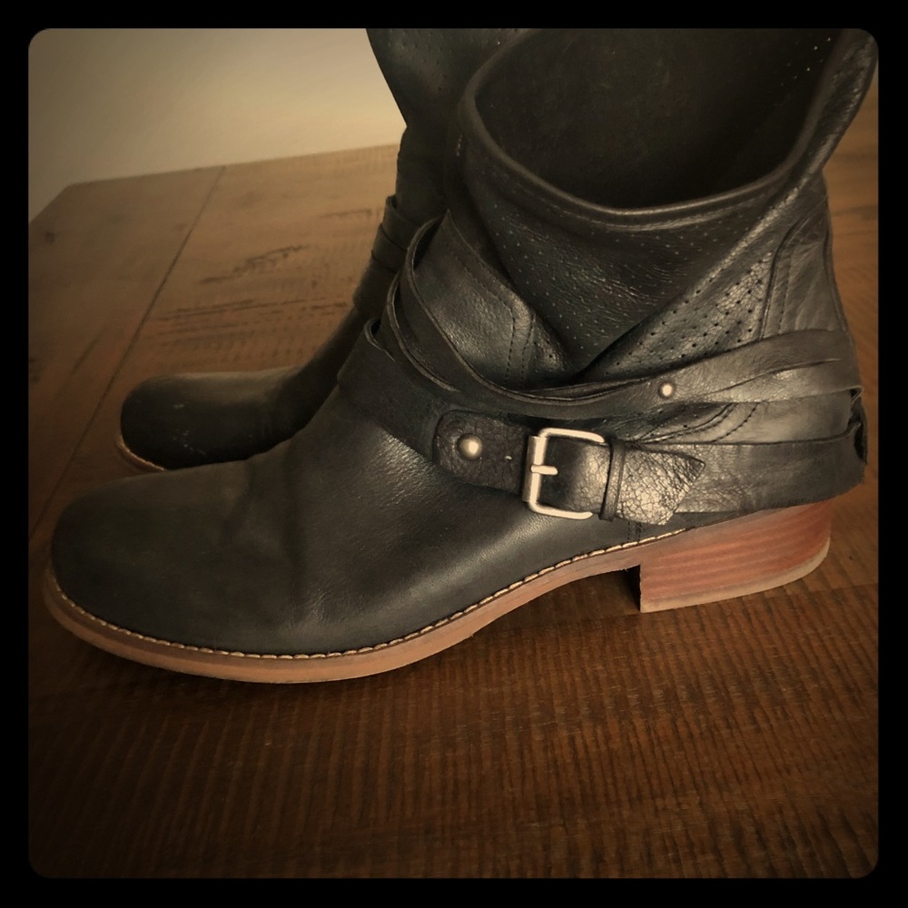 Marc Fisher Low Boots